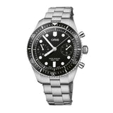 Oris Divers Sixty-Five Chronograph-Oris Divers Sixty-Five Chronograph - 01 771 7791 4054-07 8 20 18 - Oris Divers Sixty-Five Chronograph in a 40mm stainless steel case, black dial. Chronograph. Automatic movement, power reserve of 48 hours. Water resistance of 10 bar. Stainless steel bracelet