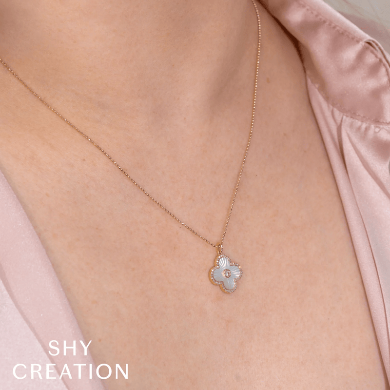 Shy Creation Diamond 0.18 CT & Mother of Pearl 0.94 CT Clover Necklace-Shy Creation Diamond 0.18 CT & Mother of Pearl 0.94 CT Clover Necklace - SC55028484
