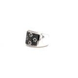 Bez Ambar Black and White Flower Wide Diamond Ring-Bez Ambar Black and White Flower Wide Diamond Ring - LPB11FLBW