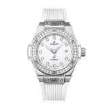 Hublot Big Bang One Click Steel White Diamonds 33mm-33mm stainless steel case with diamond bezel. Polished white dial with diamond markers. Date display. Automatic movement, power reserve to 40 hours. Water resistance to 100m. Rubber strap