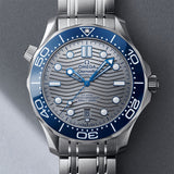 Omega Seamaster Diver 300 42mm-Omega Seamaster Diver 300M Co-Axial Master Chronometer 42 mm -
