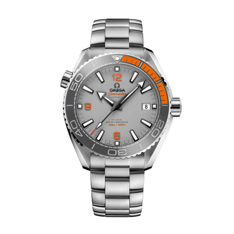 Omega Seamaster Planet Ocean 600m 43.5mm-Omega Seamaster Planet Ocean 600M Omega Co-Axial Master Chronometer in a 43.5mm titanium case with grey dial on titanium bracelet, featuring a date display and automatic movement.