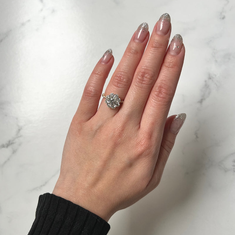 Round-cut Engagement Ring-Round-cut Engagement Ring - DRFMK01269