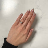 Round-cut Engagement Ring-Round-cut Engagement Ring - DRJST01535